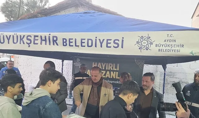 Başkan Çerçioğlu Binlerce Vatandaşı İftar Sofralarında Buluşturdu