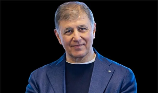 Başkan Tugay’dan 18 Mart mesajı: “Tarihe sığmayan bir direnişin zaferi”