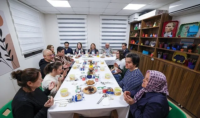 Engelsiz Yaşamevi’nde İftar Buluşması
