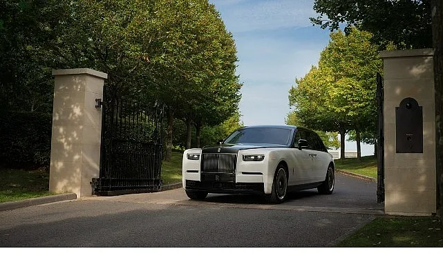 Rolls-Royce’dan görkemli ve eşsiz bir 2025 yılı