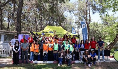 Antalya Büyükşehir Belediyesi’nden kız çocuklarına spor desteği