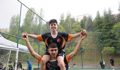 Genç Kramponların Şampiyonluk Mücadelesi